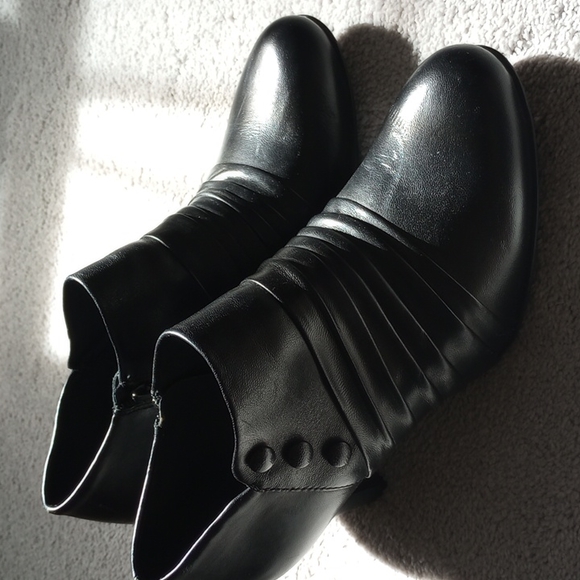 Nurture by Lamaze Shoes - Nurture Heels